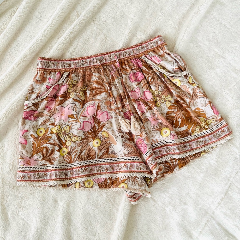 🌸 SPELL 🌸 Jungle Flutter Shorts MEDIUM